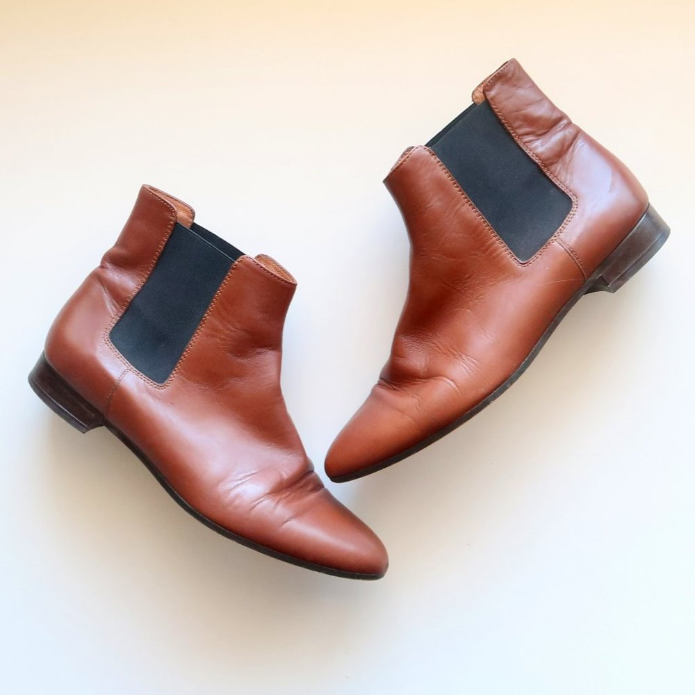 J. Crew Brown Almond Toe Low Heel Chelsea Pull-on Ankle Boots / Booties Size 8.5
